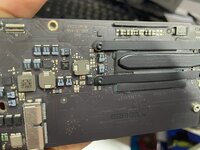 77a0180f-a0ea-43d4-8275-4dd759c8e6bf.jpg
